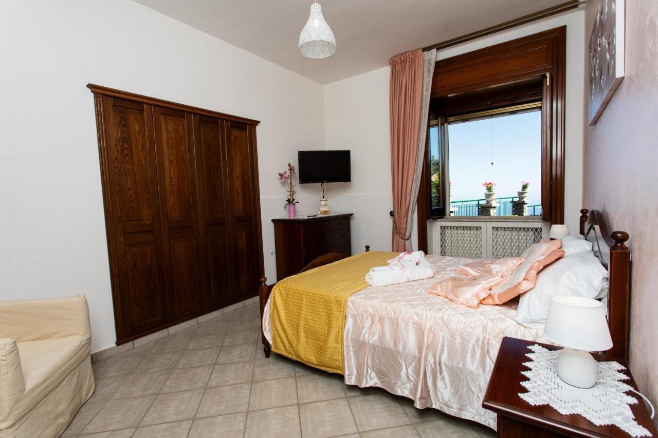 Apartments Paradise Garden Holiday House อาเจโรลา ภายนอก รูปภาพ